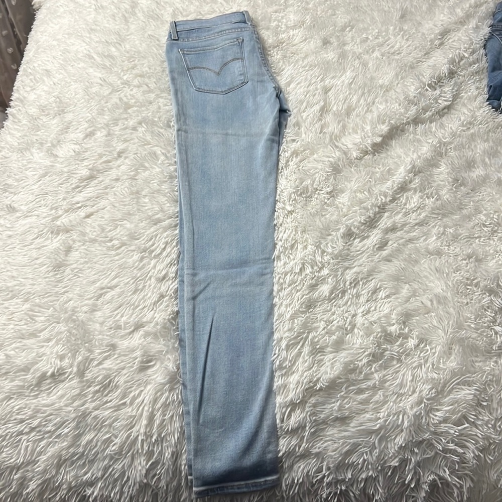 GUESS 711 SKINNY JEANS